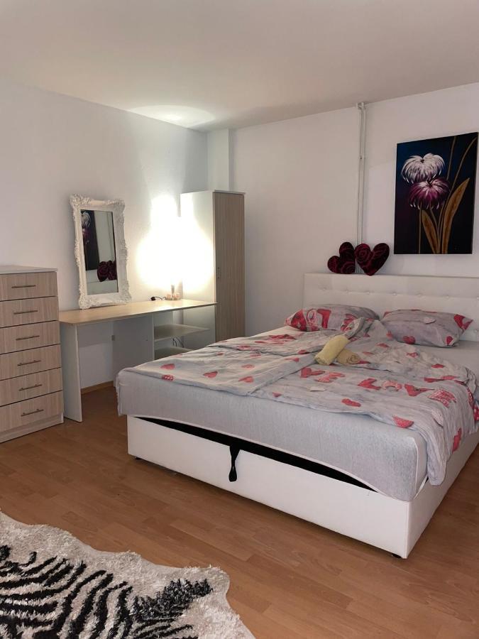 투즐라 Apartman City 아파트 외부 사진