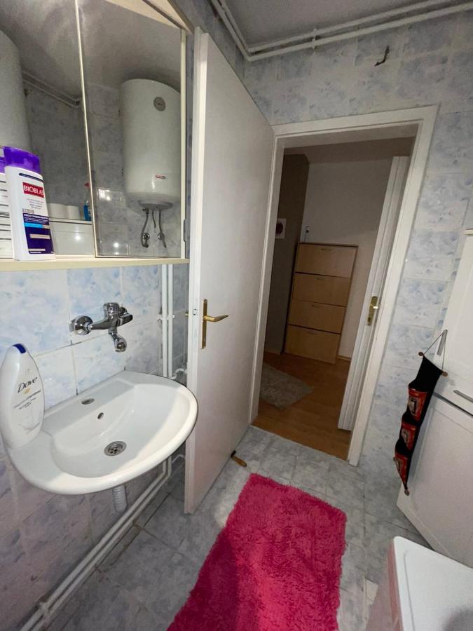 투즐라 Apartman City 아파트 외부 사진