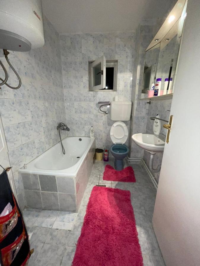 투즐라 Apartman City 아파트 외부 사진